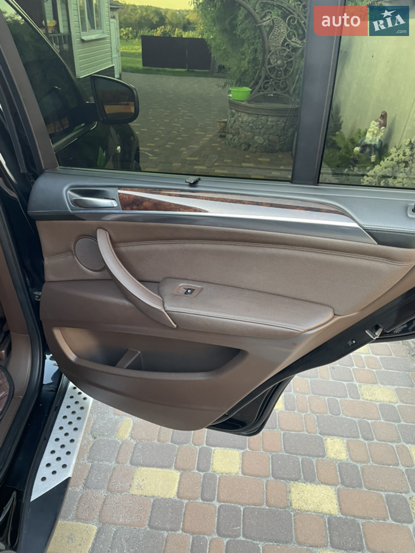 2010 BMW X5 - мініатюра 15