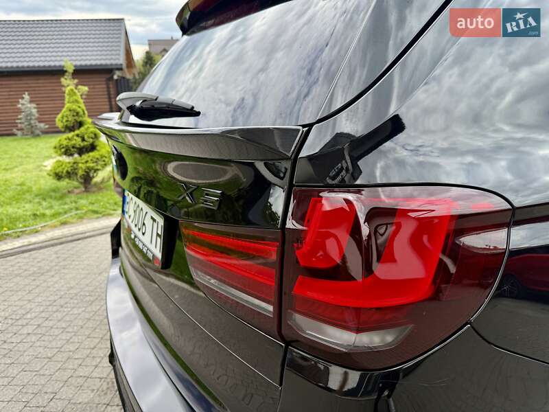 Внедорожник / Кроссовер BMW X5 2016 в Львове