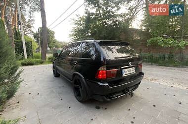 Позашляховик / Кросовер BMW X5 2004 в 