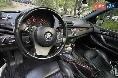 Позашляховик / Кросовер BMW X5 2004 в 