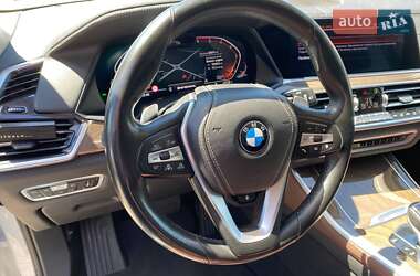 Внедорожник / Кроссовер BMW X5 2019 в 