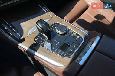 Внедорожник / Кроссовер BMW X5 2019 в 