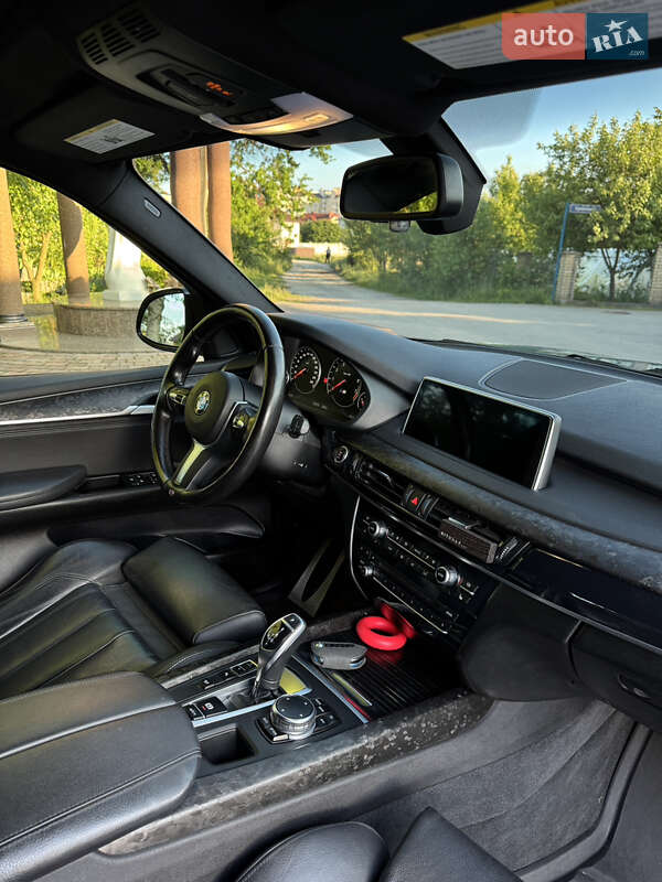 Позашляховик / Кросовер BMW X5 2015 в Івано-Франківську