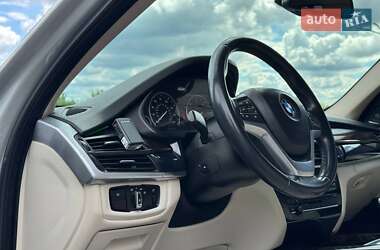 Внедорожник / Кроссовер BMW X5 2015 в 