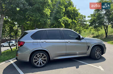 Внедорожник / Кроссовер BMW X5 2015 в 