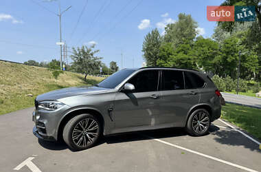 Внедорожник / Кроссовер BMW X5 2015 в 