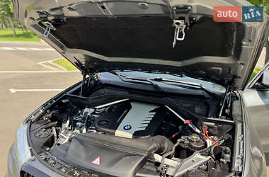 Внедорожник / Кроссовер BMW X5 2015 в 