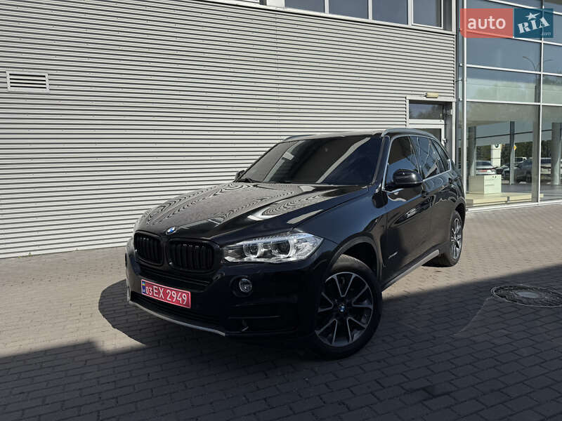 Внедорожник / Кроссовер BMW X5 2017 в Ровно