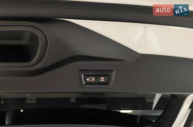 Позашляховик / Кросовер BMW X5 2020 в 