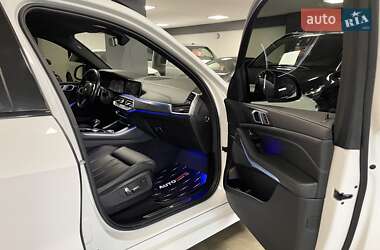 Позашляховик / Кросовер BMW X5 2020 в 