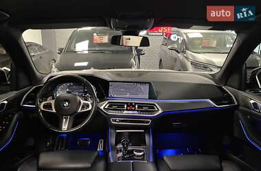 Позашляховик / Кросовер BMW X5 2020 в 