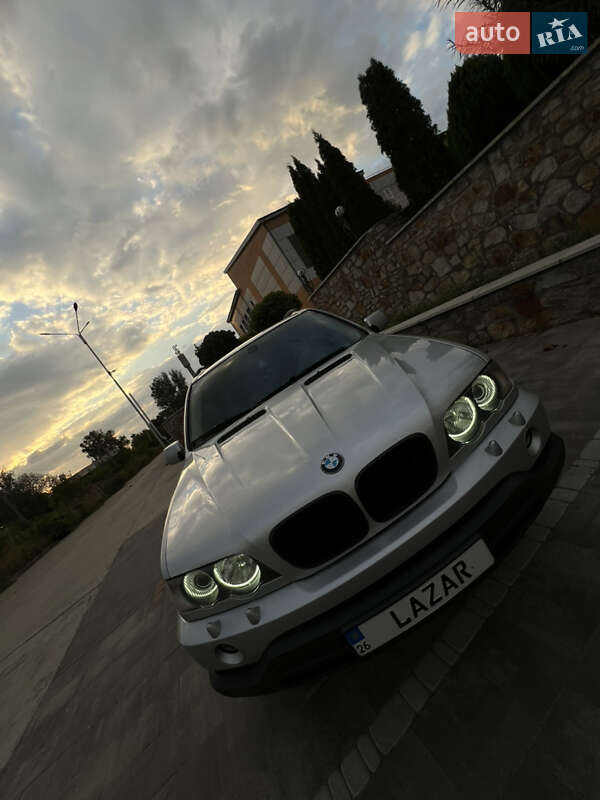 Позашляховик / Кросовер BMW X5 2003 в Хотині