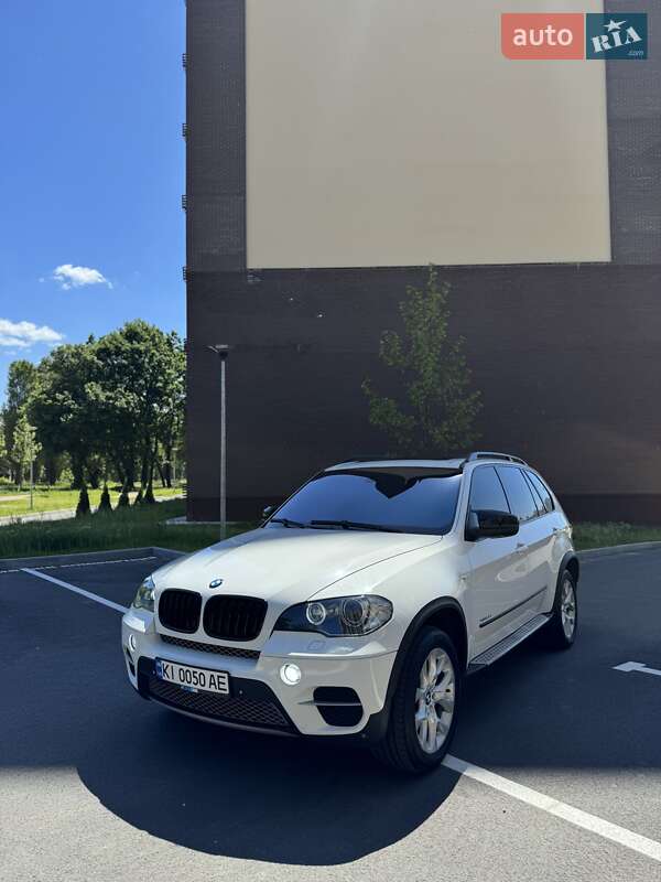 Внедорожник / Кроссовер BMW X5 2011 в Чернигове