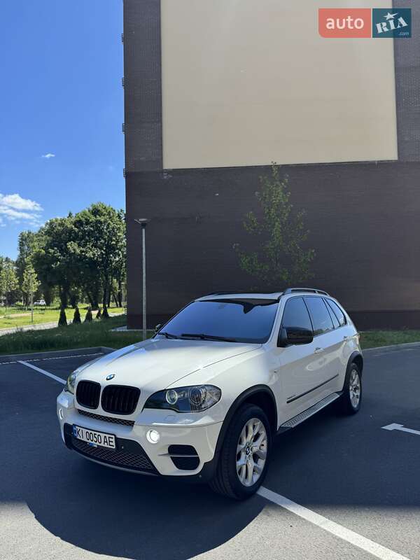 Внедорожник / Кроссовер BMW X5 2011 в Чернигове