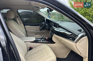 Внедорожник / Кроссовер BMW X5 2015 в 