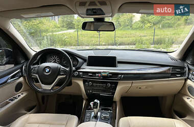Внедорожник / Кроссовер BMW X5 2015 в 