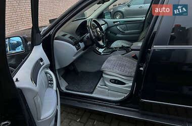 Позашляховик / Кросовер BMW X5 2003 в 
