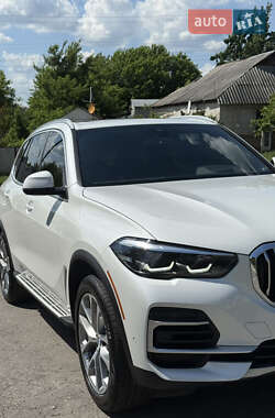 Внедорожник / Кроссовер BMW X5 2022 в 