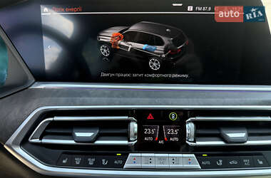 Внедорожник / Кроссовер BMW X5 2022 в 