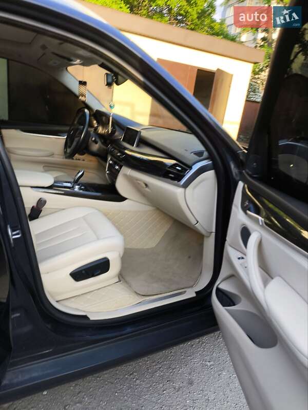 Позашляховик / Кросовер BMW X5 2014 в Кропивницькому