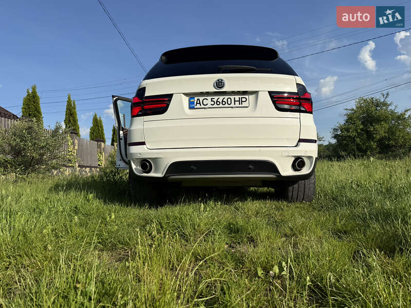 Позашляховик / Кросовер BMW X5 2012 в Луцьку
