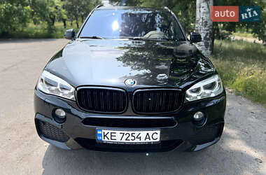 Позашляховик / Кросовер BMW X5 2016 в 