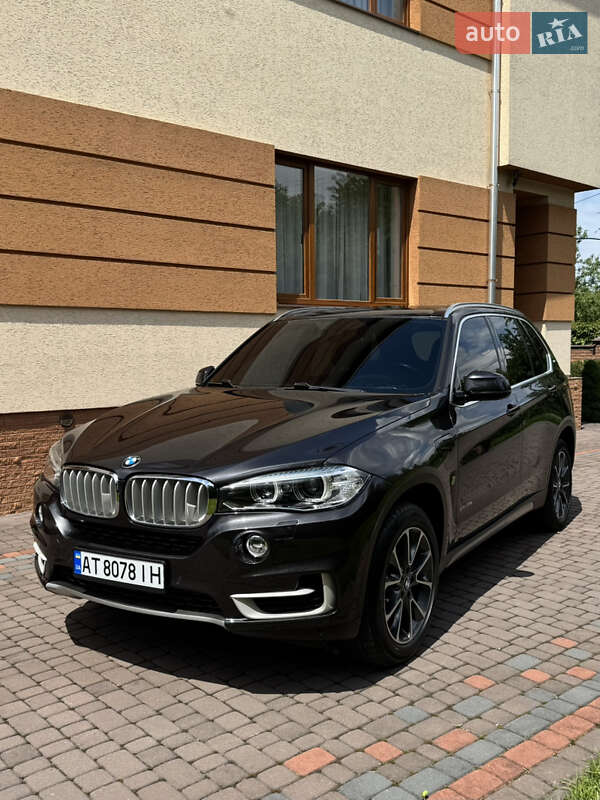Позашляховик / Кросовер BMW X5 2017 в Коломиї