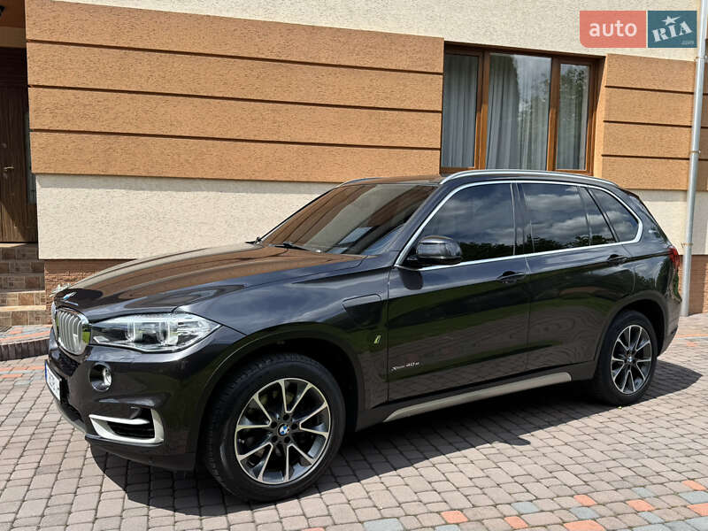 Позашляховик / Кросовер BMW X5 2017 в Коломиї