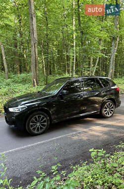 Внедорожник / Кроссовер BMW X5 2021 в 