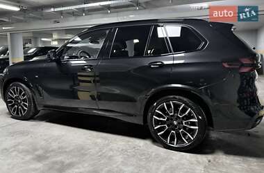 Внедорожник / Кроссовер BMW X5 2024 в 