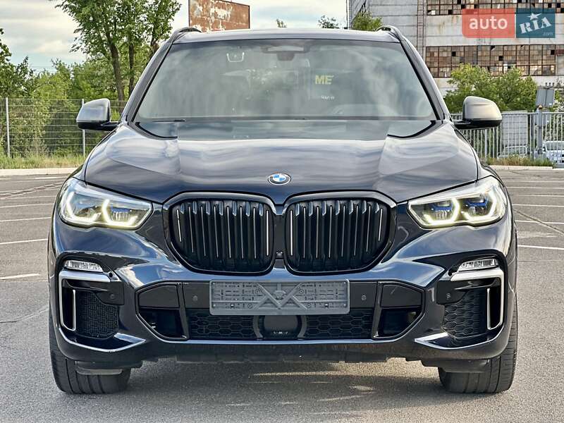 Внедорожник / Кроссовер BMW X5 2019 в 