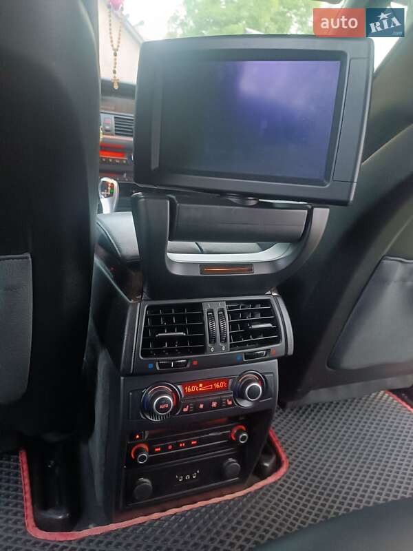 Внедорожник / Кроссовер BMW X5 2009 в Иваничах
