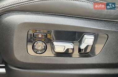 Внедорожник / Кроссовер BMW X5 2020 в 