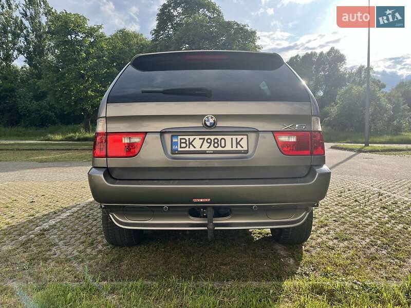 Позашляховик / Кросовер BMW X5 2005 в Дубні