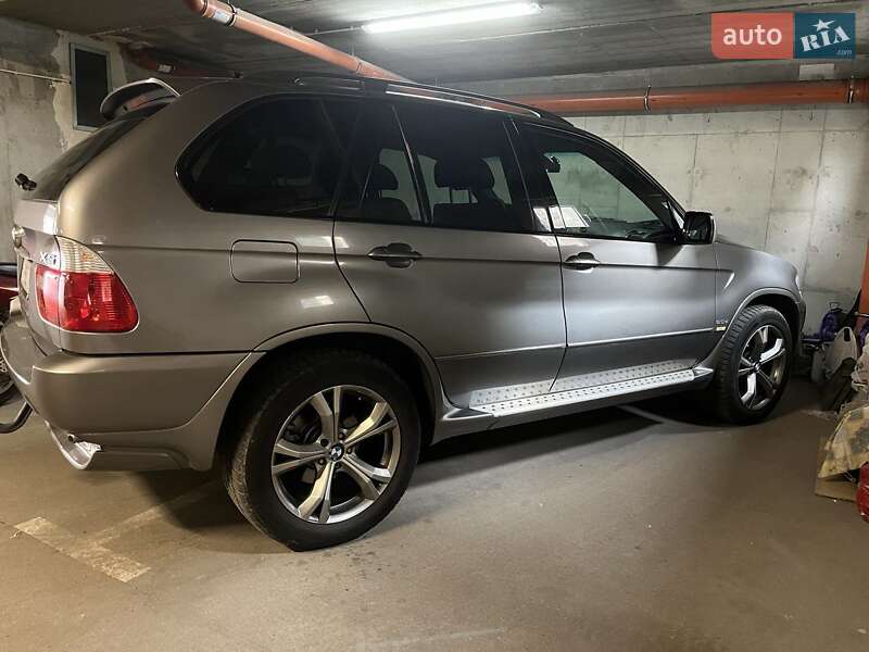 Позашляховик / Кросовер BMW X5 2005 в Дубні