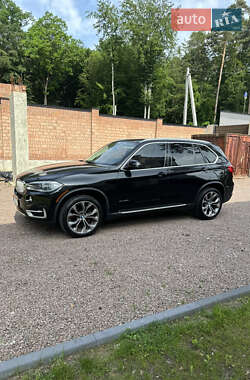 Позашляховик / Кросовер BMW X5 2014 в 