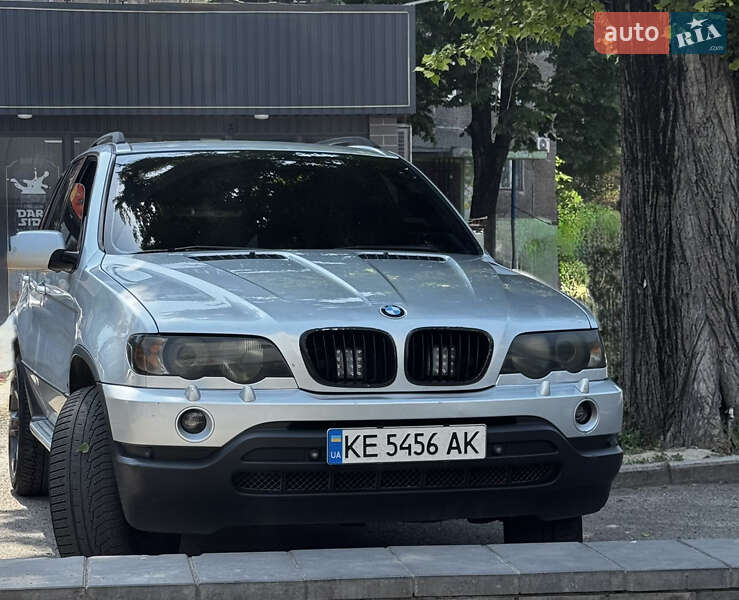 Внедорожник / Кроссовер BMW X5 2000 в Каменском