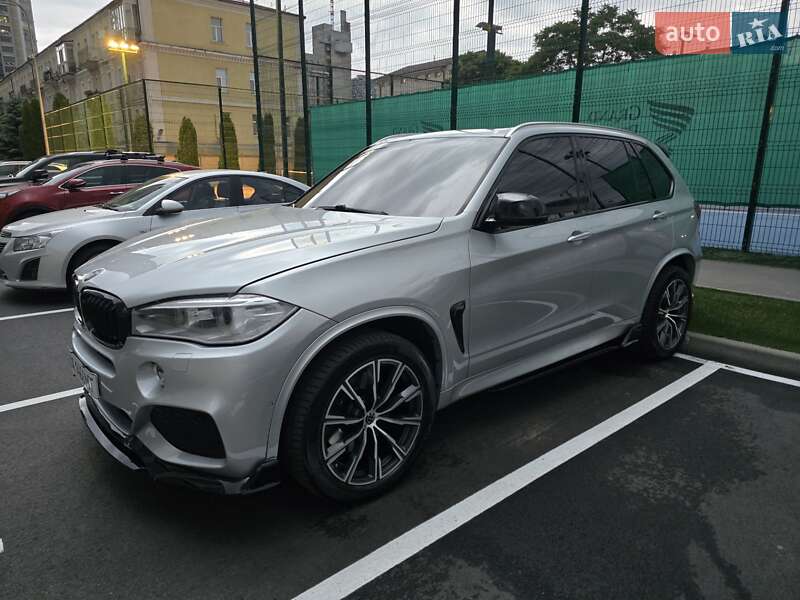 Позашляховик / Кросовер BMW X5 2016 в Києві