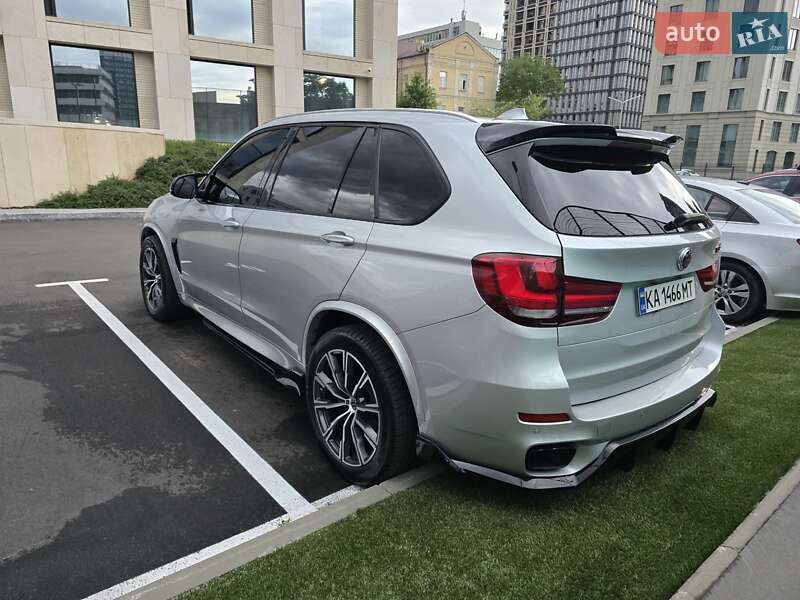 Позашляховик / Кросовер BMW X5 2016 в Києві
