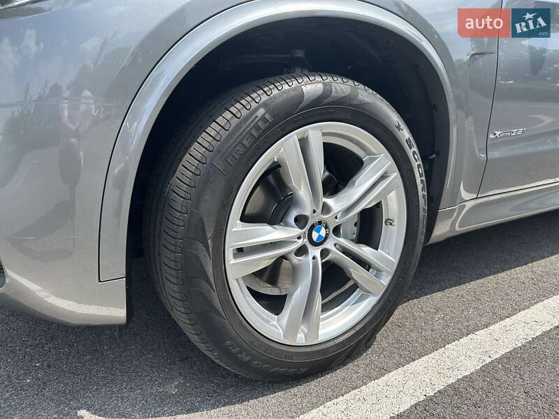 Внедорожник / Кроссовер BMW X5 2017 в Одессе