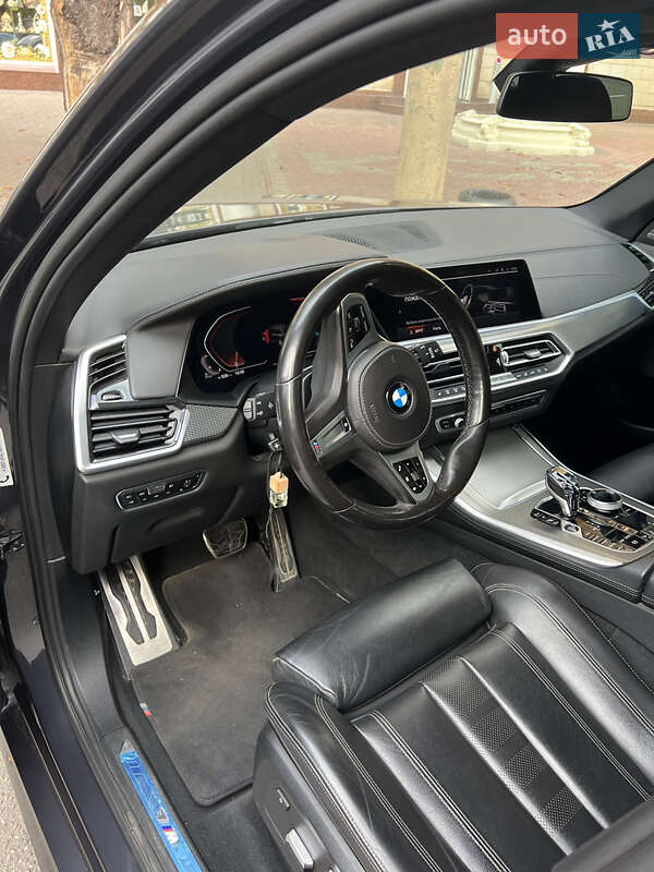 Внедорожник / Кроссовер BMW X5 2020 в Запорожье