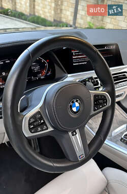 Позашляховик / Кросовер BMW X5 2022 в 