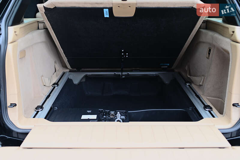Внедорожник / Кроссовер BMW X5 2011 в Дубно