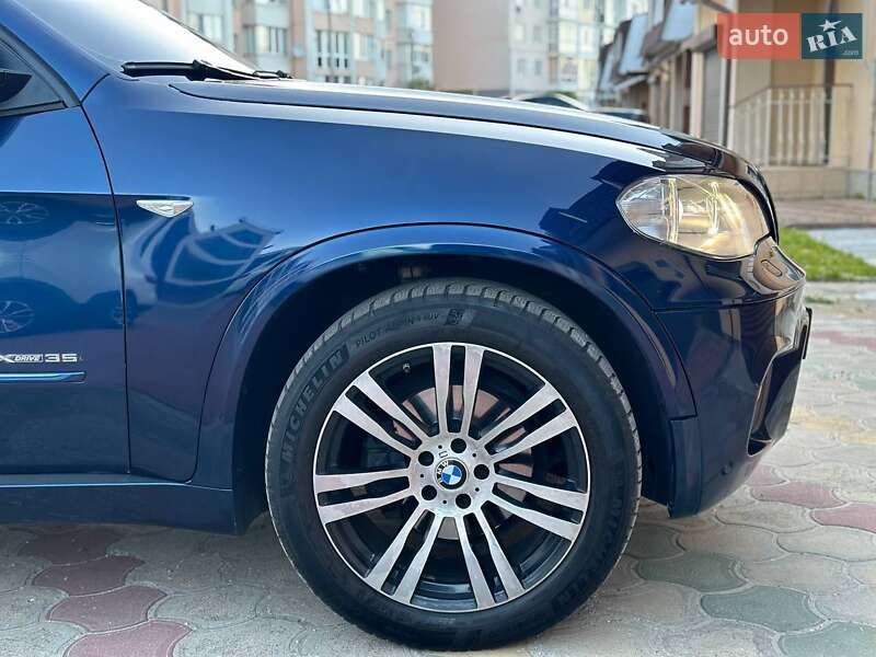 Внедорожник / Кроссовер BMW X5 2011 в Чернигове