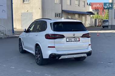 Внедорожник / Кроссовер BMW X5 2022 в 