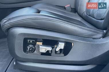 Внедорожник / Кроссовер BMW X5 2022 в 