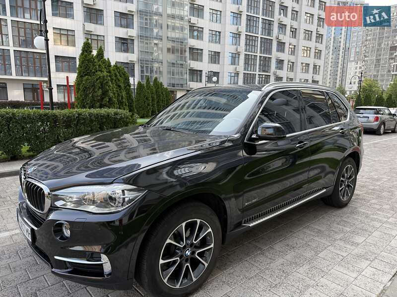 Позашляховик / Кросовер BMW X5 2017 в Києві
