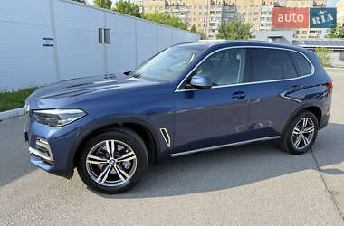 Внедорожник / Кроссовер BMW X5 2021 в 
