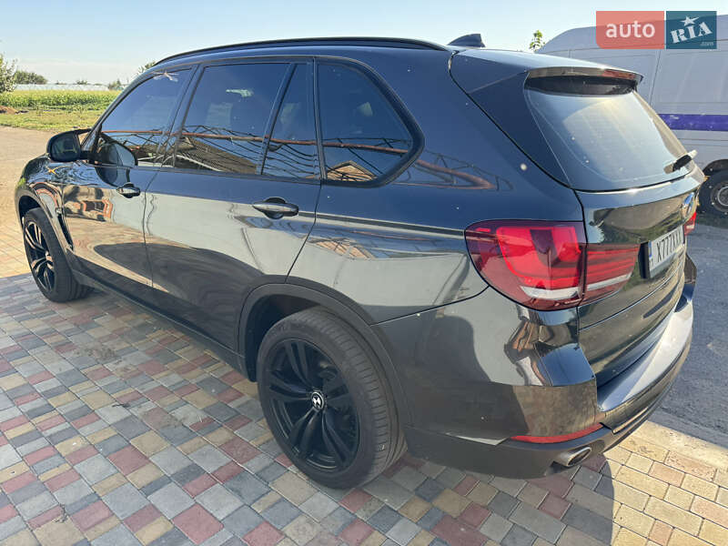 Позашляховик / Кросовер BMW X5 2016 в Дніпрі