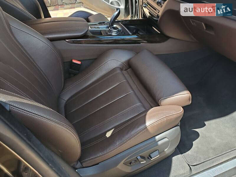 Позашляховик / Кросовер BMW X5 2016 в Дніпрі